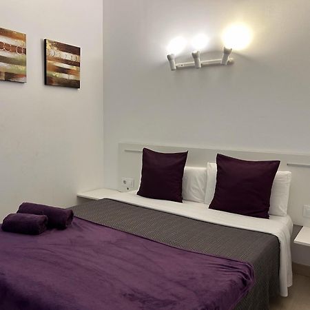 Apartahotel Baldiri Сан-Бой-да-Любрагат Екстер'єр фото