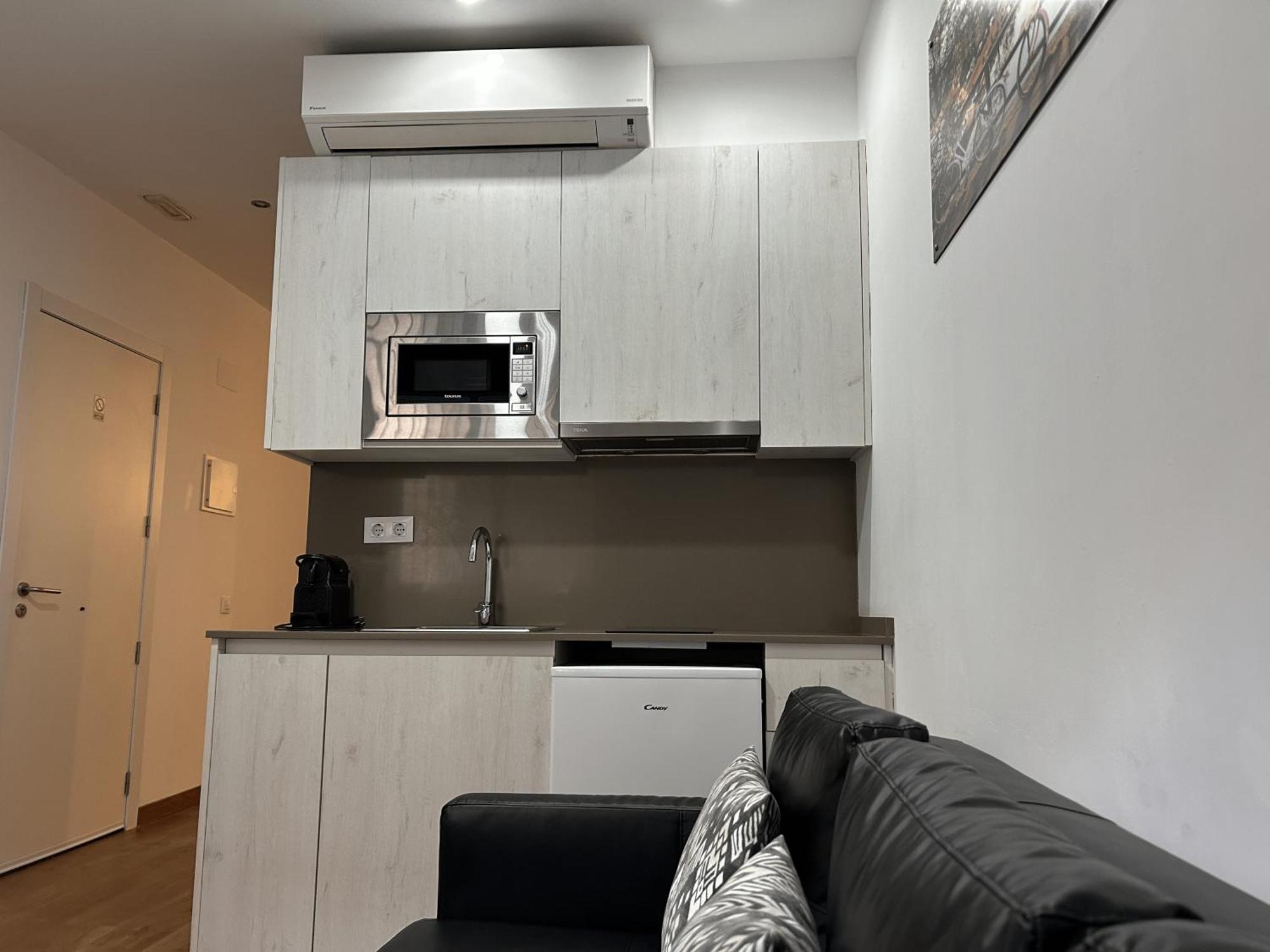 Apartahotel Baldiri Сан-Бой-да-Любрагат Екстер'єр фото