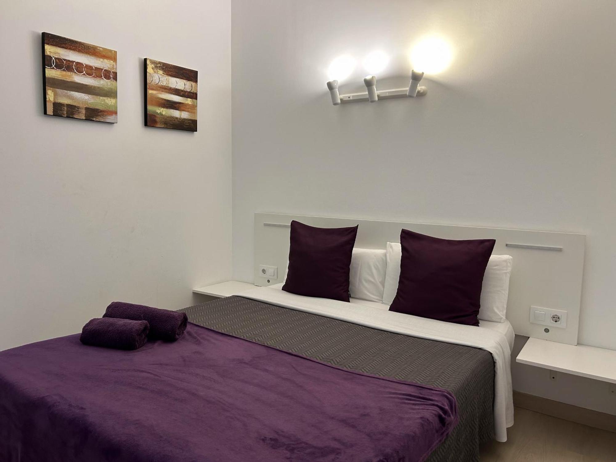 Apartahotel Baldiri Сан-Бой-да-Любрагат Екстер'єр фото